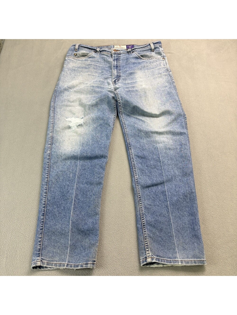 Vintage 90s Levi’s 540 Relaxed Fit Denim Jeans Size 36x29 in. Blue Distressed